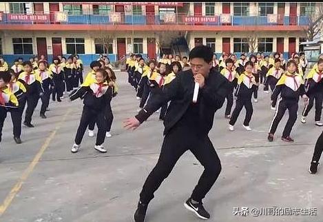 鬼步舞教学基础舞步一步一步学新手